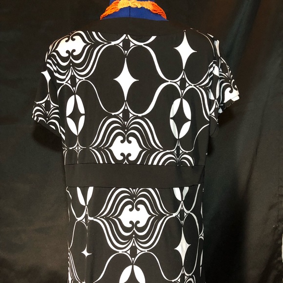 Plus Size Women’s Blouse - Picture 4 of 7